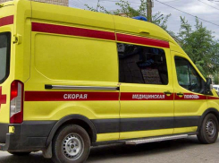 Пенсионеру обезобразили лицо из-за того, что он попросил в кафе чек за поминальный обед