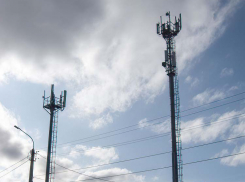Какую компенсацию можно взыскать за вышку сотовой связи рядом с домом?