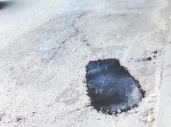 Камышан разозлило низкое качество внутриквартальных ремонтов дорог «под выборы депутатов» (ВИДЕО)