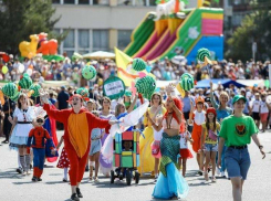 Организаторы Арбузного фестиваля заготовили призы для участников карнавала