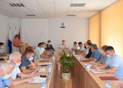 Депутаты Камышинской городской думы "ратифицировали" присвоение звания "Почетный гражданин города Камышина" двум ветеранам