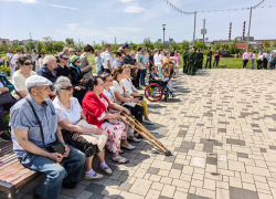 Предлагаю отдавать летнюю открытую сцену в парке Текстильщиков юным исполнителям еженедельно, - камышанка