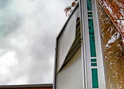 Как бы на голову кому не "прилетело" на Пролетарской у "Чести", - камышанка