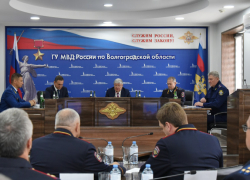 Замминистра внутренних дел РФ генерал-полковник полиции Владимир Кубышко представил врио начальника ГУ МВД России по Волгоградской области