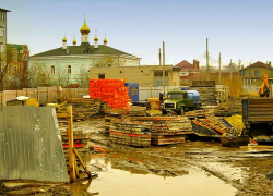 Глава Камышина Станислав Зинченко пообещал, что "следующий год будет очень ударным", и назвал главное  "разочарование" года уходящего