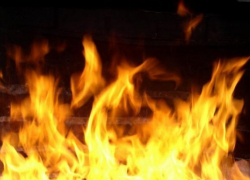 В Камышинском районе в поселении "Мичуринское" пожар охватил 20 квадратов жилища