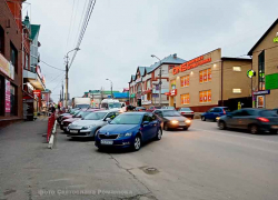 Хочу поблагодарить таксиста, который помог моему отцу с ампутированной ногой, - камышанка