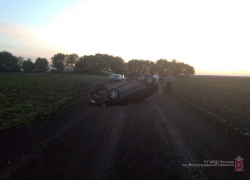 Шок: пьяная дама за рулем без прав убила двухлетнюю девочку, перевернув машину