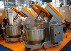 Руку рабочего затянуло в тестомесильную машину, - "Блокнот Волжского"