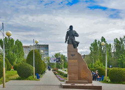Чиновники от культуры решили обойтись в день рождения Маресьева - легендарного земляка камышан - только концертом