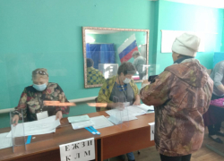 На выборах глав сельских поселений и депутатов сельсоветов в Камышинском районе в первый день голосования на участки пришли около 10 процентов избирателей