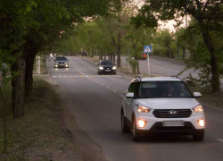 Следователи Камышина возбудили дело по факту оскорбления сотрудников полиции "сорвавшейся" мадам