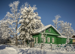 В селе Костарево Камышинского района из домика-дачи  волгоградца украли целую "мастерскую"