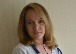Заведующая медподразделением в Петровом Вале Камышинского района  рассказала, что при пиковых нагрузках к ней обращались по 100 человек в день