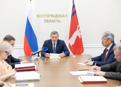 Андрей Бочаров заявил, что семьям сотрудников ФСИН, погибших во время бунта в Суровикинской колонии, выплатят по миллиону рублей