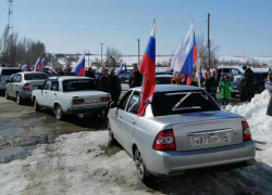 Автопробег "За наших!" отправился по глубинке Камышинского района