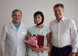 Пусть Станислав Зинченко доложит камышанам, привился от коронавируса или нет, - камышанка