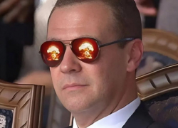 Медведев объяснил, почему Россия не разглашает детали переговоров по Украине, - "Блокнот - Россия"