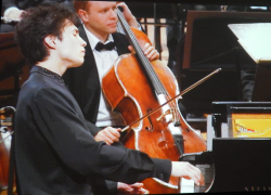 В Камышине обретают благодарных слушателей онлайн-концерты исполнителей-музыкантов мировой величины