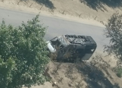 Ночью в Камышине сгорел автобус "Мерседес" (видео)