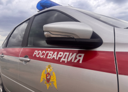 В Камышине росгвардейцы задержали молодого человека, подозреваемого в тяжком преступлении