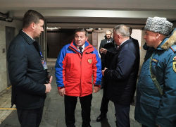 Андрей Бочаров спустился в подземную станцию, чтобы проверить, надежно ли в ней укрывать людей при ЧС