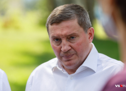 Особняки, яхты и элитные иномарки: топ-20 чиновников-миллионеров администрации Волгоградской области, - портал V1.RU