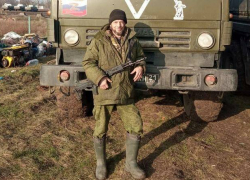 В Волжском в День защитника Отечества похоронили героя СВО