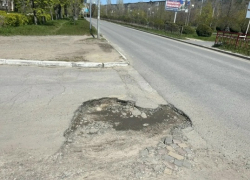 Если самим засыпать яму строительным мусором, штраф не выпишут? - камышане