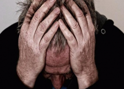 Жителя Камышинского районного наглец-мошенник «нагрел» на 10 тысяч рублей