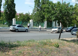 Камышане рассказали в соцсетях о ДТП на новой дороге у роддома