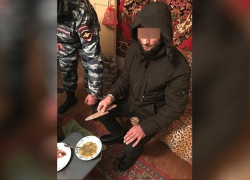Пылкий кавалер отстоял честь возлюбленной с помощью ножа и через смерть обидчика, - "Блокнот Волгограда"