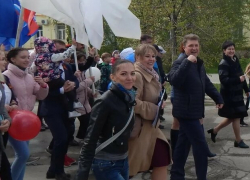 Высокопоставленные чиновники Камышина объявили, что под флагом "Единой России" проведут приемы граждан, - по телефону