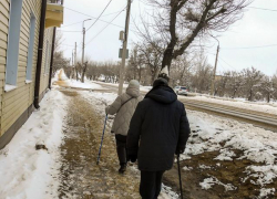Мощная оттепель растопит или усугубит гололед в Волгоградской области?