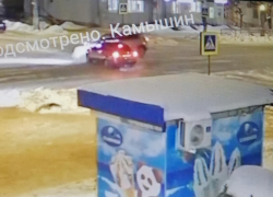 В Камышине в центре города произошло очередное ДТП (ВИДЕО)