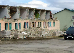 Камышане гадают, будут ли трущобу на "Молодежной" сносить полностью, или что-то хотят восстанавливать