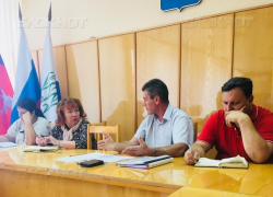 Председатель Камышинской ТИК Сергей Анихреев расскажет журналистам все, что им интересно о местных выборах