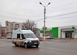 В первый день нового года под Камышином рано утром 21-летний пьяный водитель насмерть разбился, врезавшись в ограждение