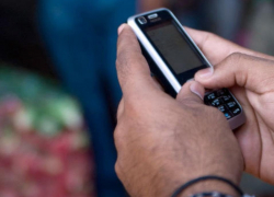 Сердобольная соседка решила пожертвовать 20 тысяч рублей на спасение от уголовного преследования лжесоседа-драчуна