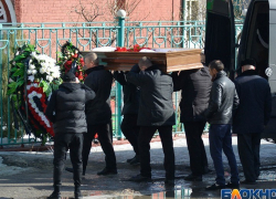 Соседи рассказали о жизни 23-летнего убийцы парня у ночного клуба Loft: подрабатывал таксистом, мухи не мог обидеть, - "Блокнот Волгограда"