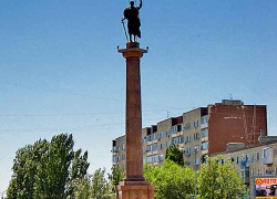 В ковидном госпитале скончался бывший директор школы №5 Камышина Анатолий Назаров