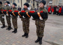 В Камышинском районе юнармейцы заступили в почетный караул