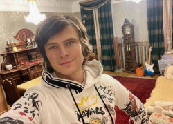 Волгоградец Прохор Шаляпин вспомнил о карьере певца и записал композицию ко Дню России 
