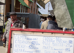 Специалисты утверждают, что средняя зарплата в Волгоградской области составляет 45 тысяч, и это она еще серьезно снизилась