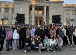 Камышинские школьники с делегацией Волгоградской области поехали в "Артек" на "Большую перемену"