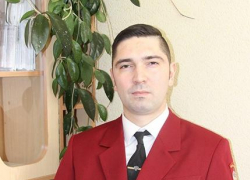 Расследование по факту гибели руководителя Камышинского отдела Роспотребнадзора Александра Кулакова идет при  отказе одной стороны от дачи показаний и уверенности другой  в преднамеренном убийстве