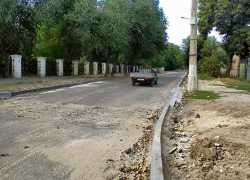 В Камышине перекрывают улицу Калинина для укладки асфальта