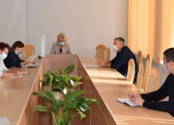 Администрация Камышина пишет о заседаниях своих важных  комиссий так, чтобы не написать ничего