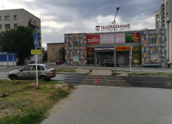 В Камышине в третьем микрорайоне сбит пешеход, личность которого не установлена  из-за его тяжелого состояния