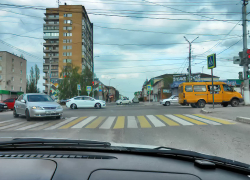 Подорожанием бензина ознаменовалось начало мая в Волгоградской области